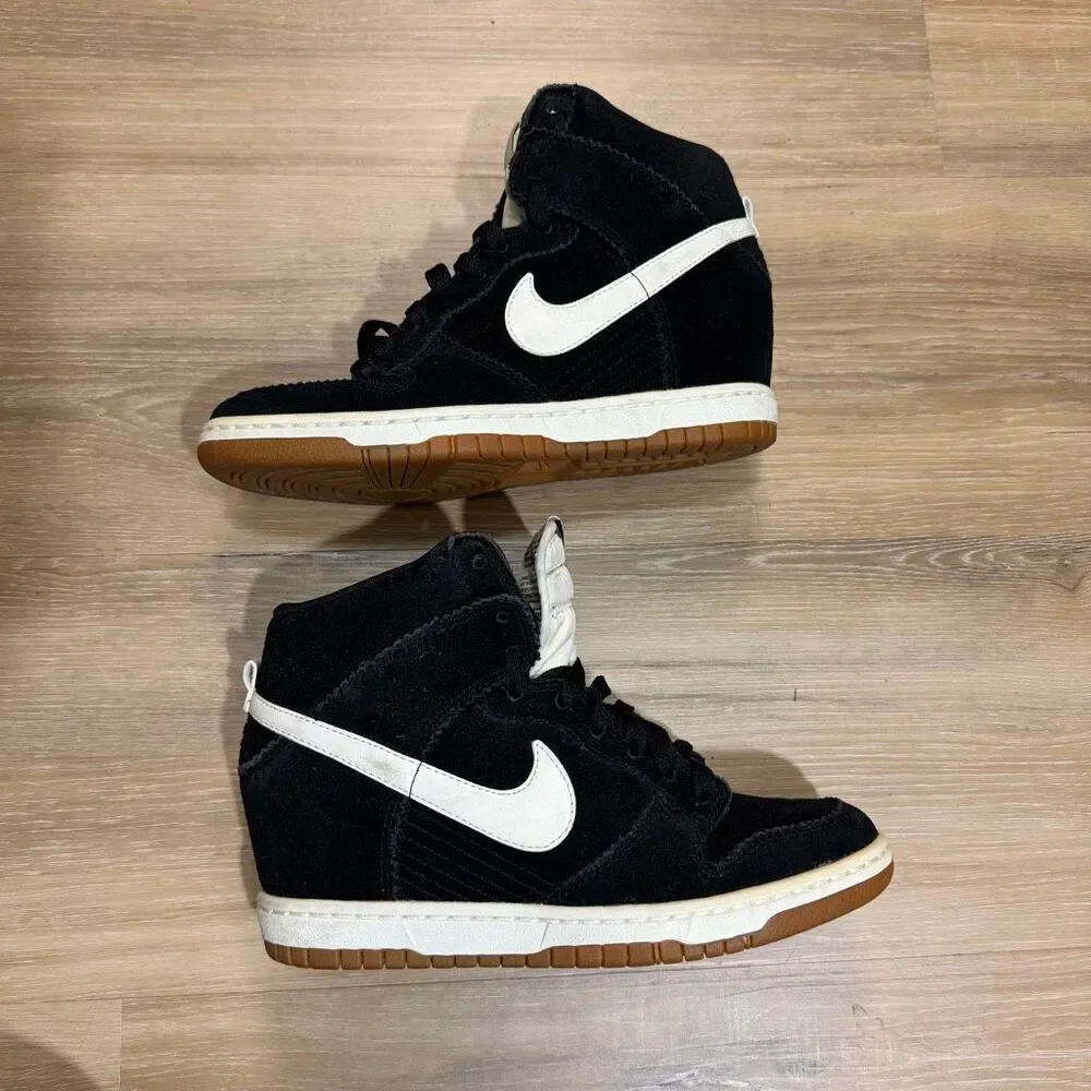 Nike Dunk Sky Hi Womens Hidden Wedge Shoes Sneakers Sz 7.5 Platform Sporty Chic